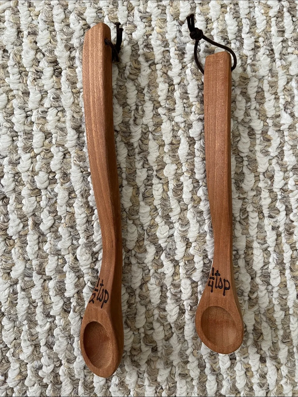 Wooden Measuring Spoon Set - Natural Brown-Cones with all pictured